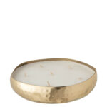 Mała złota świeca zapachowa L-Chic z metalową pokrywką i zapachem Oud & Amber.