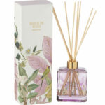 Dyfuzor zapachowy Walk in the Woods Lavender & Bush z ozdobnym flakonem i patyczkami